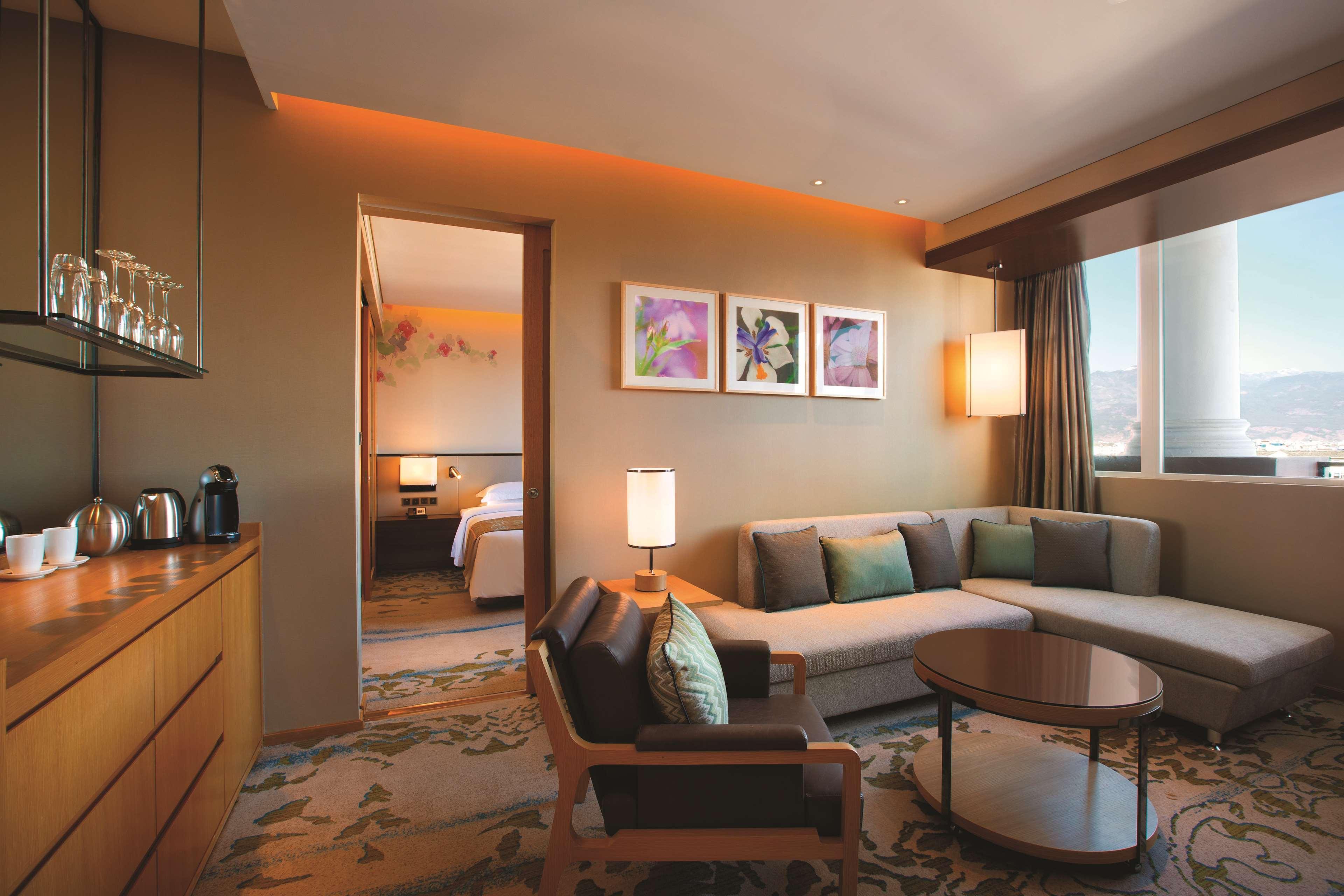 Hilton Garden Inn Lijiang Lijiang  Eksteriør billede