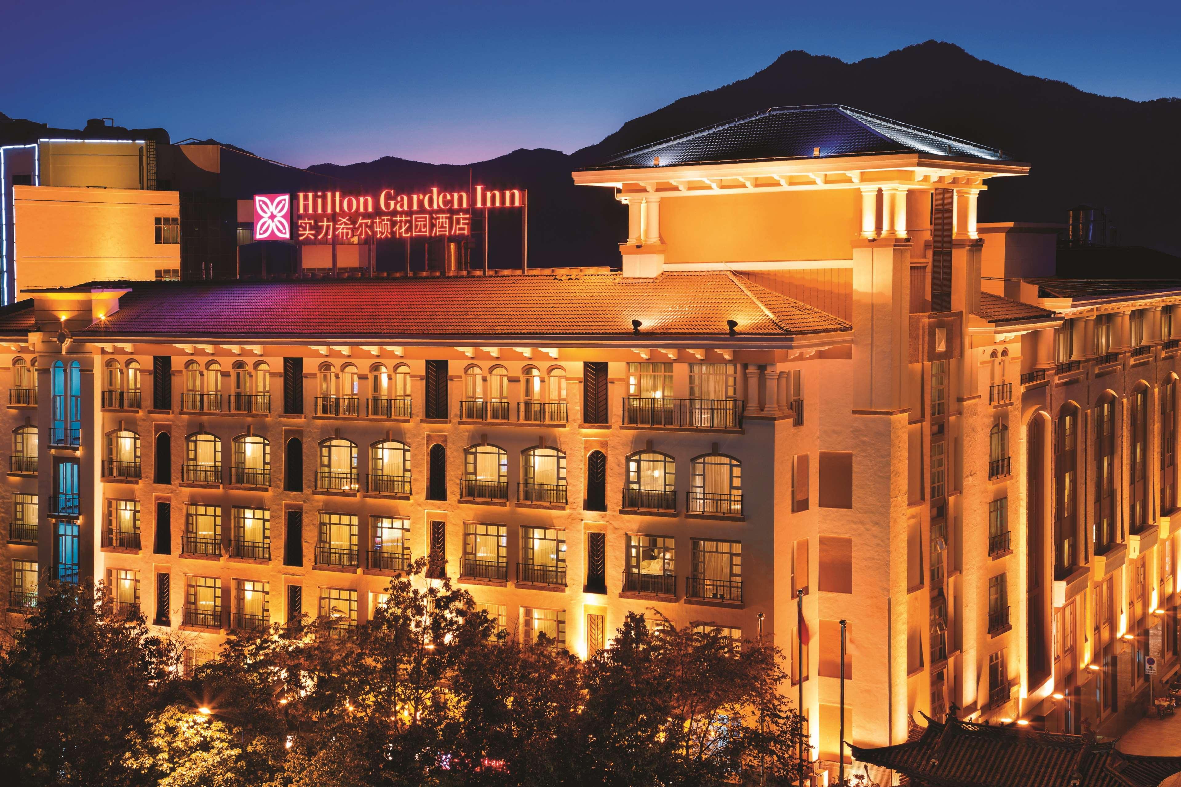 Hilton Garden Inn Lijiang Lijiang  Eksteriør billede